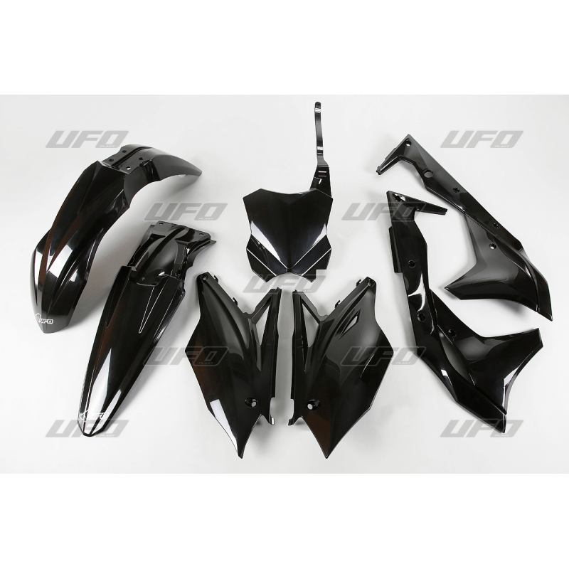 Plastic kit