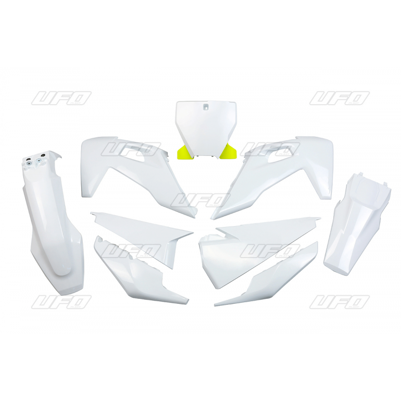 Plastic kit