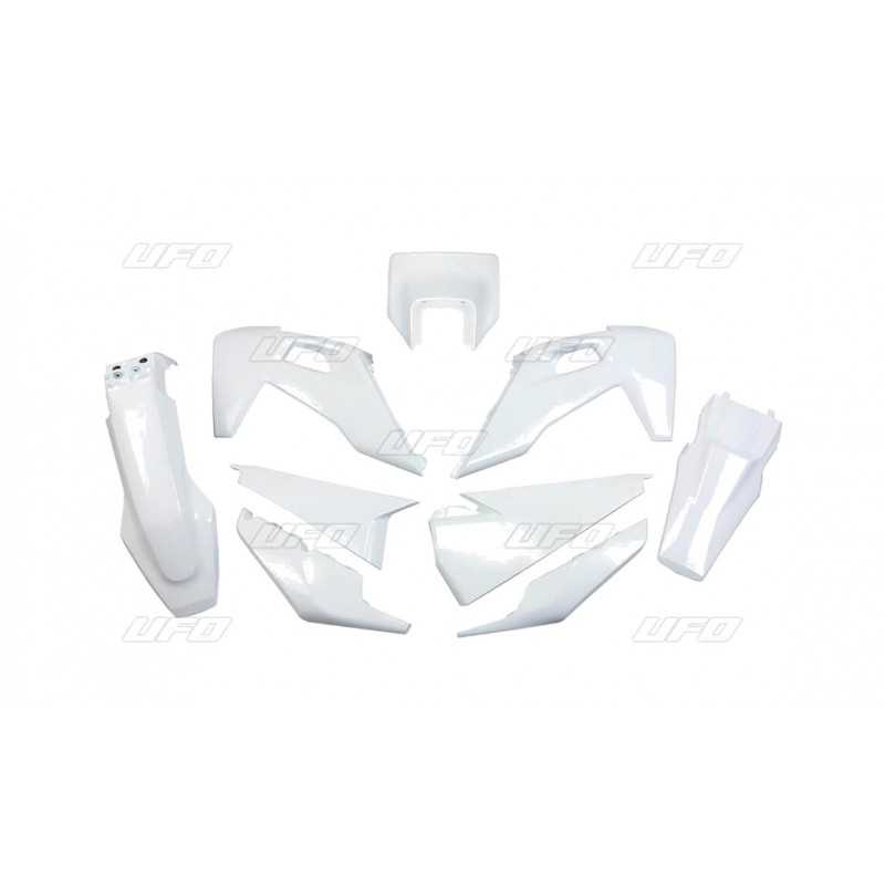 Plastic kit
