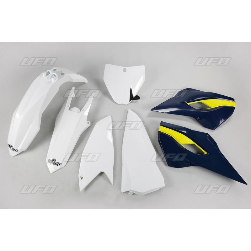 Complete plastic kit original color HUKIT617-999