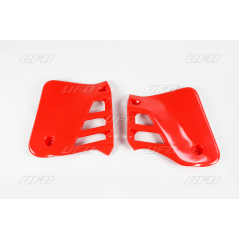 RADIATOR SIDE PLASTICS