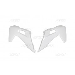 RADIATOR SIDE PLASTICS