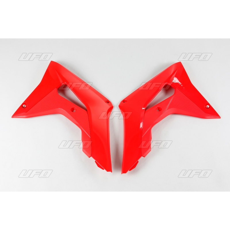 Radiator Side Plastics HO04682-070