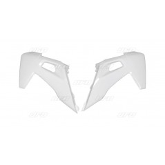 Radiator side panels