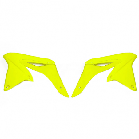 RADIATOR SIDE PLASTICS