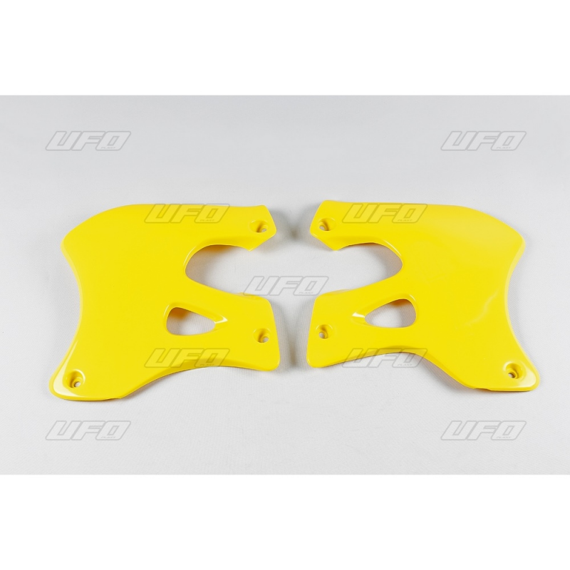 Radiator side plastics SU02958-101