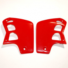 Radiator side plastic HO02620-070 Color Red