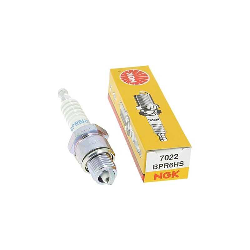 Spark plug BPR6HS
