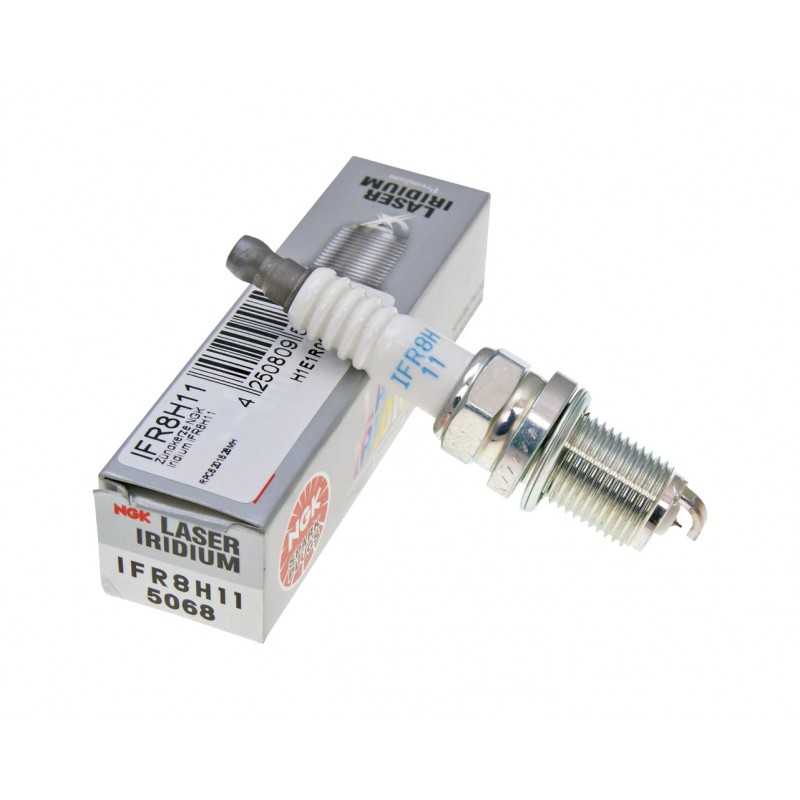 Spark plug IFR8H11