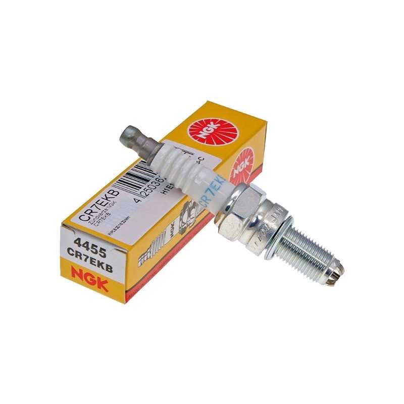 Spark plug CR7EKB