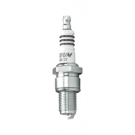 Spark plug with screw terminal CPR7EAIX-9