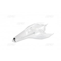 UFO Guardabarros trasero con paneles laterales blanco KT04072-047 65801