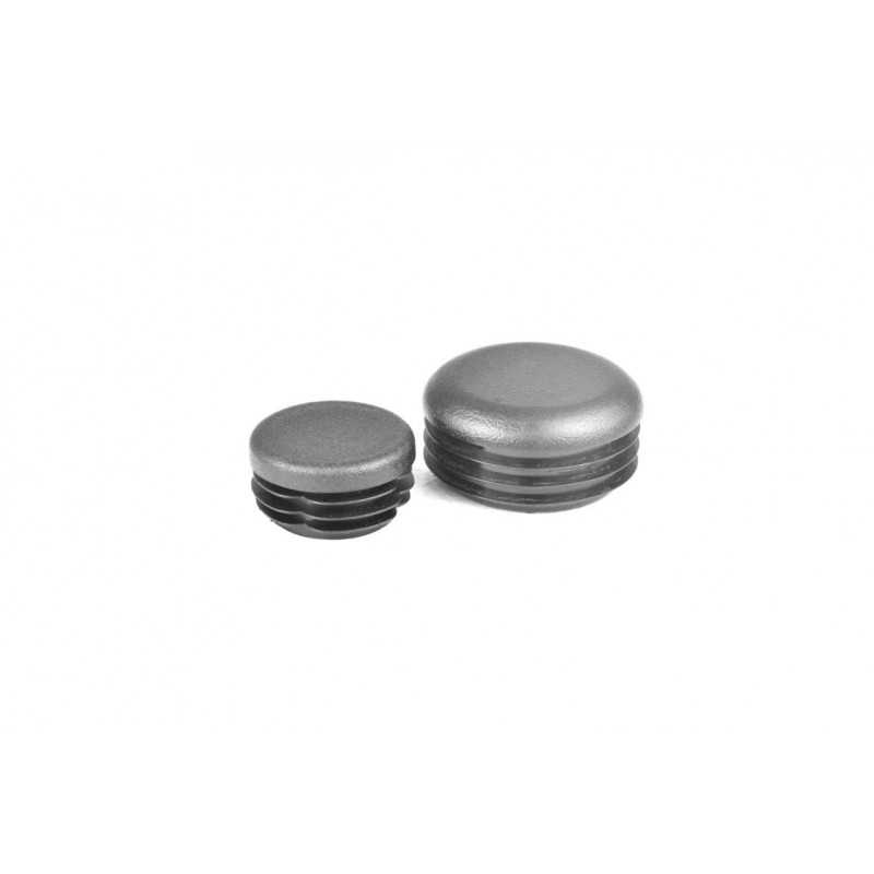 Chassis plugs
