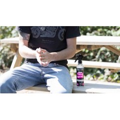 MUC-OFF Antibacterial disinfectant hand spray 250 ML 20300045