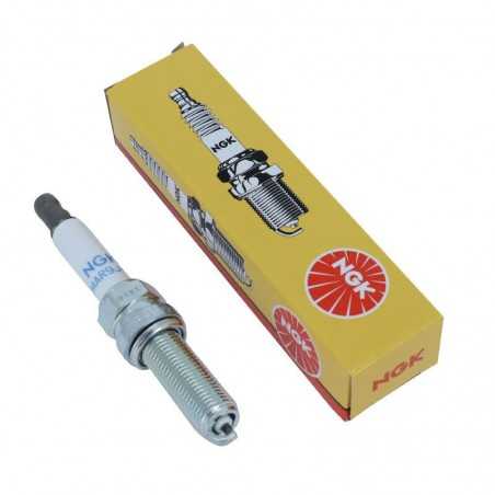 NGK Standard spark plug LMAR9J-9E 1109091