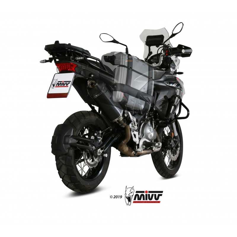 MIVV Motorcycle exhaust position STANDARD SPORT SLIP-ON OVAL CARBON WITH CARBON CAP E.004.LEC