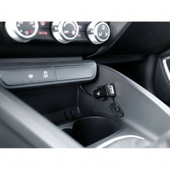 LAMPA Cigarette lighter charger fixing with screw and connectors for motorcycle USB 12/24V LAM38878
