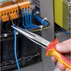 KNIPEX Alicates planos acodado 200
 MM 636.17.03