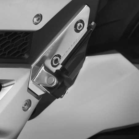 RIZOMA Footrest mounting kit ∅18 MM PE668