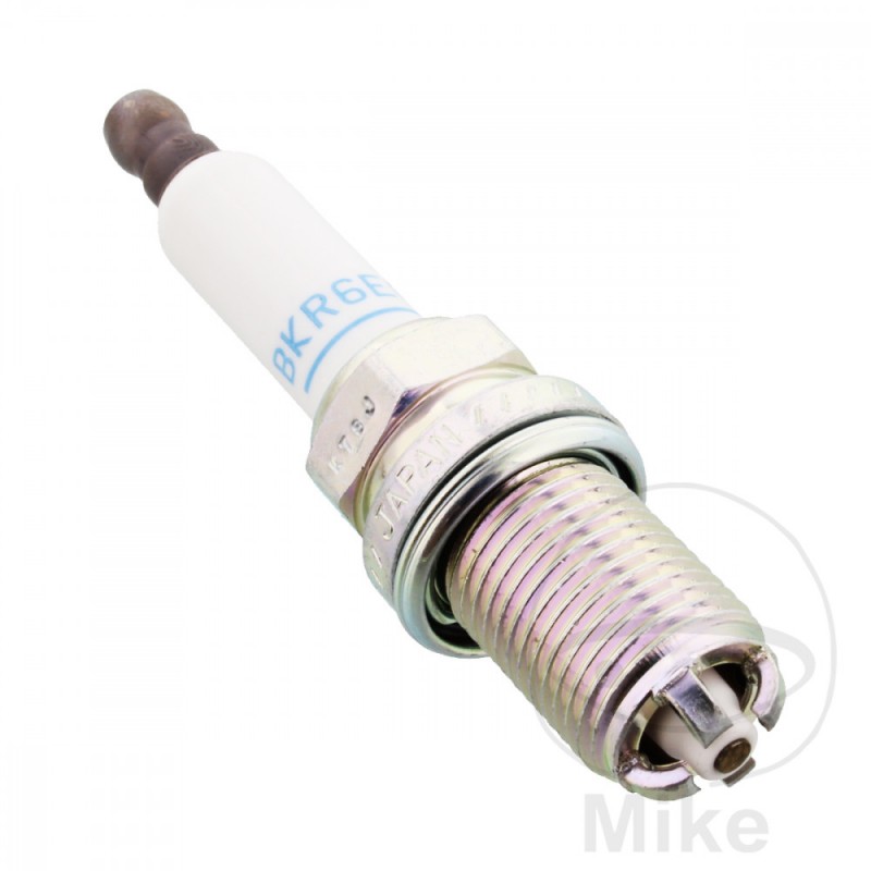 NGK Spark plug BKR6EQUA 6872 134.74.00