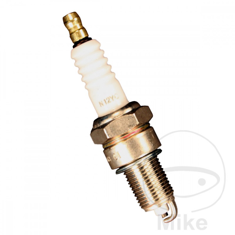 CHAMPION Spark plug OE015 136.04.52