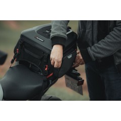 SW-MOTECH Bolsa trasera para moto PRO REARBAG 1680D 22-34L BCHTA0030430000