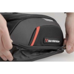 SW-MOTECH Tank bag with magnetic support PRO DAYPACK MAGNET 6-9L PRO DAYPACK MAGNET 6-9L BCTRS0011130000