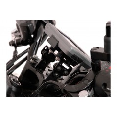 SW-MOTECH Navigator mounting adapter kit ZUMO NONSHOCK/QUICK-LOCK ZUMO NONSHOCK/QUICK-LOCK GPS0008510000B