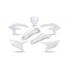 UFO KIT DE PLASTICA COMPLETO 1121442002