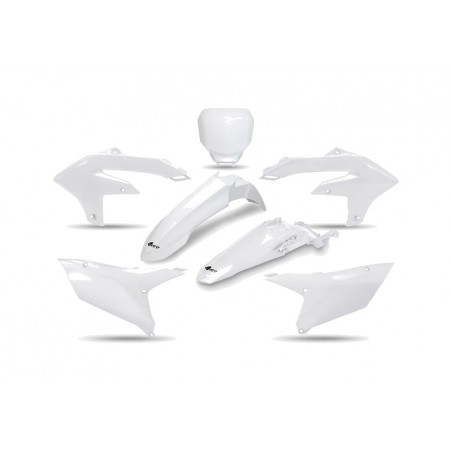 UFO KIT DE PLASTICA COMPLETO 1121442002