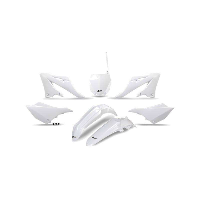 UFO KIT DE PLASTICA COMPLETO 1109767002