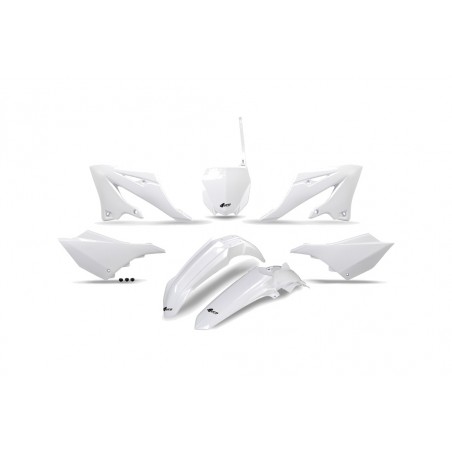 UFO KIT DE PLASTICA COMPLETO 1109767002