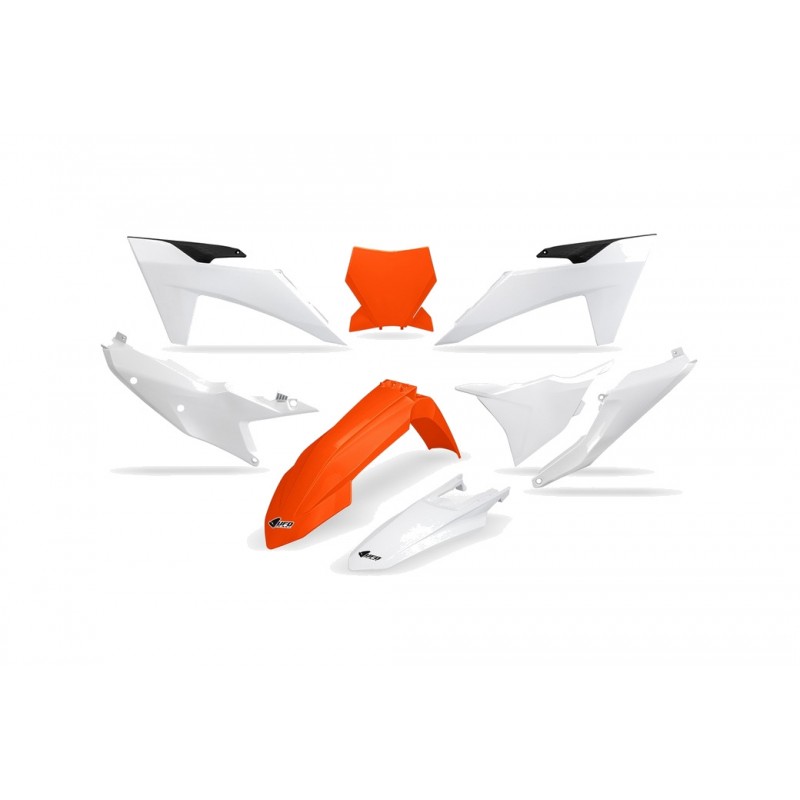 UFO KIT DE PLASTICA COMPLETO 1119123003