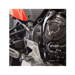 Chassis plugs