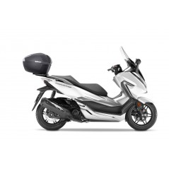 Motorcycle rear trunk