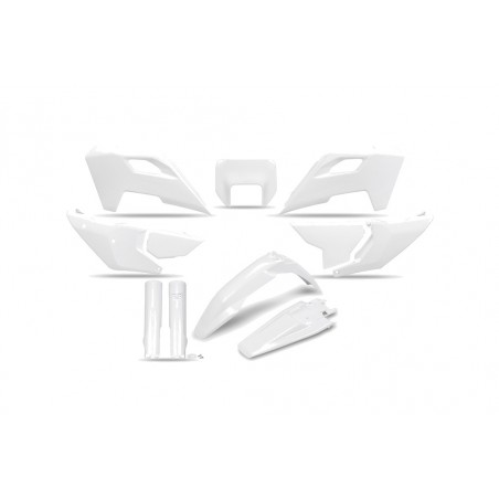 UFO KIT DE PLASTICA COMPLETO 1128043002VAR