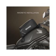 SHAD Small storage bag with magnets X0SL121M