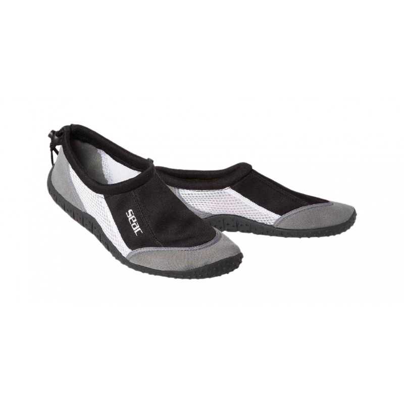 Casual wear sneakers flip-flops  AQUASHOES REEF