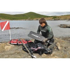 CRESSI Boya de buceo SIGNAL con capacidad para 3 fusiles BTA 611902