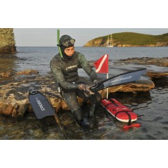 CRESSI Boya de buceo SPYDER con capacidad para 3 fusiles y compartimentos portaobjetos BTA 611900